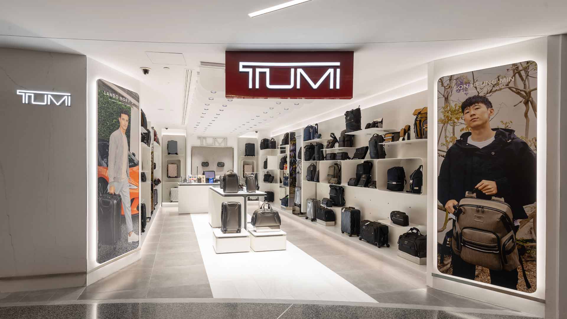 TUMI